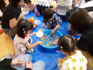 ”おまつりごっこ”での様子　うさぎぐみ
